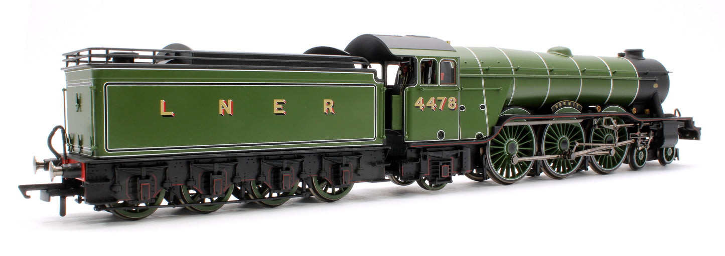 Class A1 4-6-2 'Hermit': Big Four Centenary Collection LNER Lined Apple Green 4478 Limited Edition