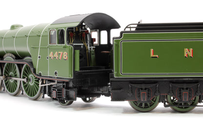 Class A1 4-6-2 'Hermit': Big Four Centenary Collection LNER Lined Apple Green 4478 Limited Edition