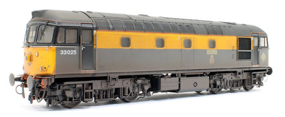 Pre-Owned Class 33 Civil Engineers grey/yellow 33025 Diesel Locomotive - Weathered