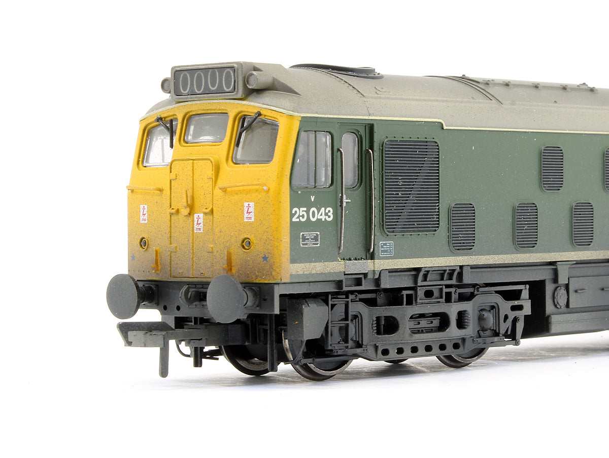 Pre-Owned 32-331 Class 25043 BR Green Full Yellow Ends Diesel Locomotive (Weathered) - DCC Fitted