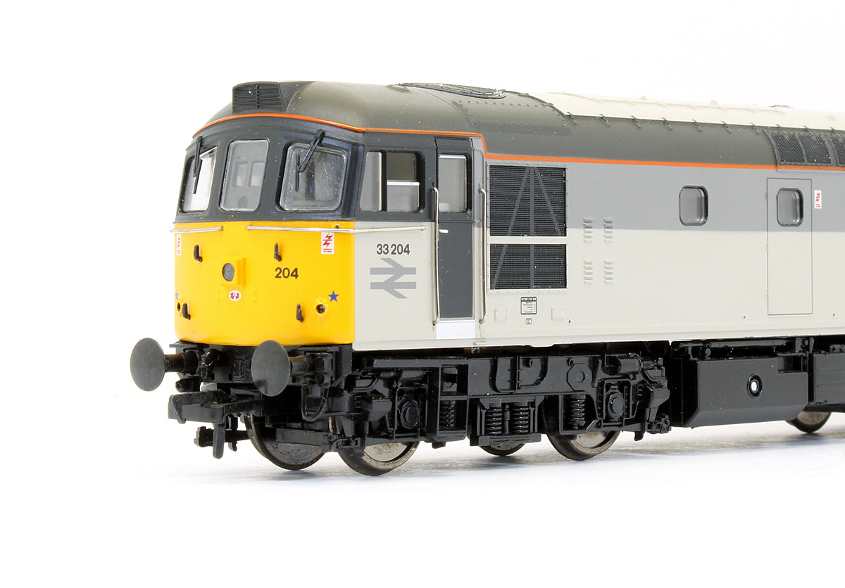 Pre-Owned Class 33204 Mainline Triple Grey Diesel Locomotive - DCC Fitted