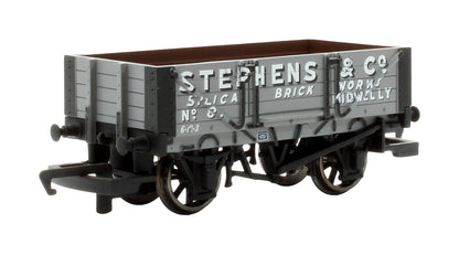 Pre-Owned R6746 4 Plank Wagon Stephens & Co. 'No. 8'