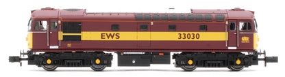 Pre-Owned GM2210603 Class 33 030 EWS Red/Gold Diesel Locomotive
