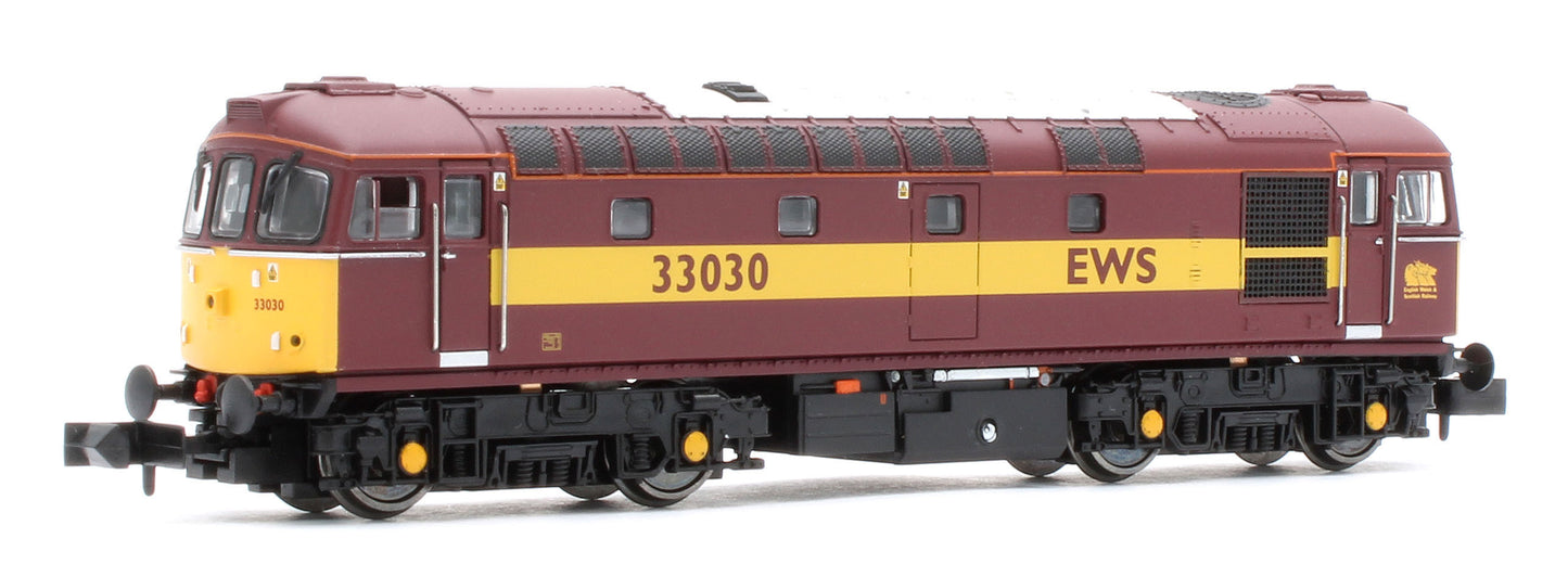 GM2210603 Class 33 030 EWS Red/Gold Diesel Locomotive