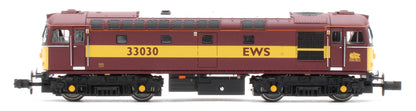 GM2210603 Class 33 030 EWS Red/Gold Diesel Locomotive