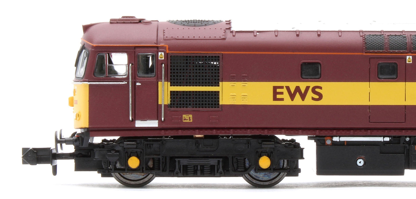 Pre-Owned GM2210603 Class 33 030 EWS Red/Gold Diesel Locomotive