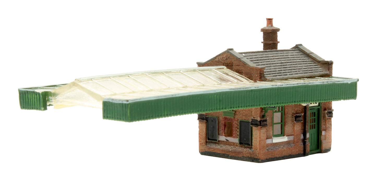 Pre-Owned 42-117 Great Central booking Office & Canopy