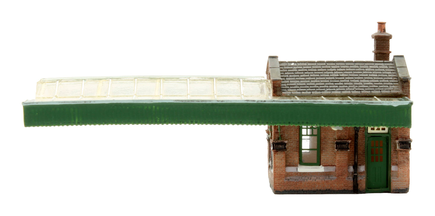 Pre-Owned 42-117 Great Central booking Office & Canopy