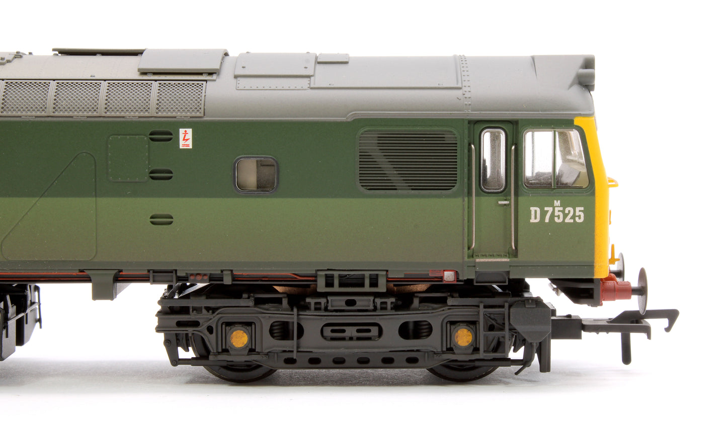 Class 25/2 D7525 BR Two-Tone Green (Full Yellow Ends) Diesel Locomotive - DCC Sound & Weathered