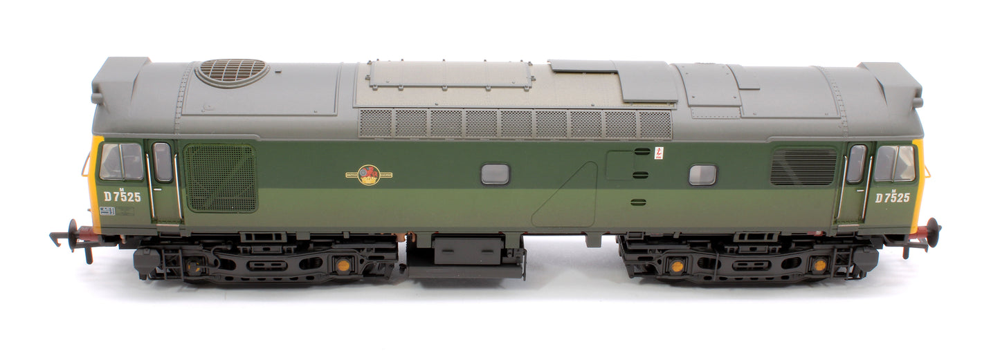 Class 25/2 D7525 BR Two-Tone Green (Full Yellow Ends) Diesel Locomotive - Weathered