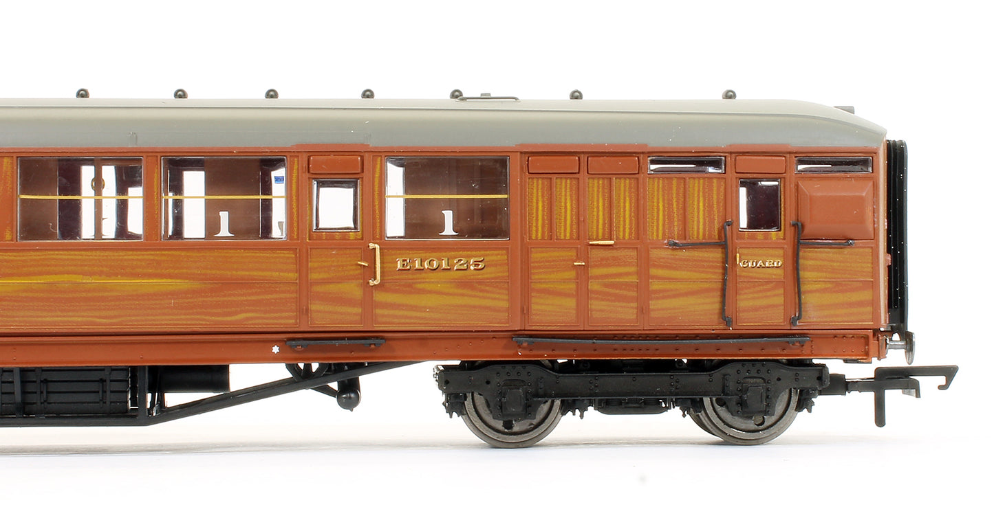 Pre-Owned BR Teak 61' 6" Corridor Brake Composite Coach 'E10125'