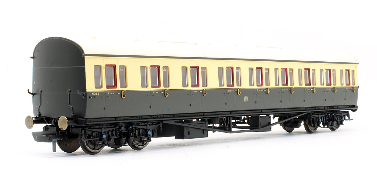 Collett Coach Hornby R4875 GWR Collett Suburban Composite (RH) Coach β Rails