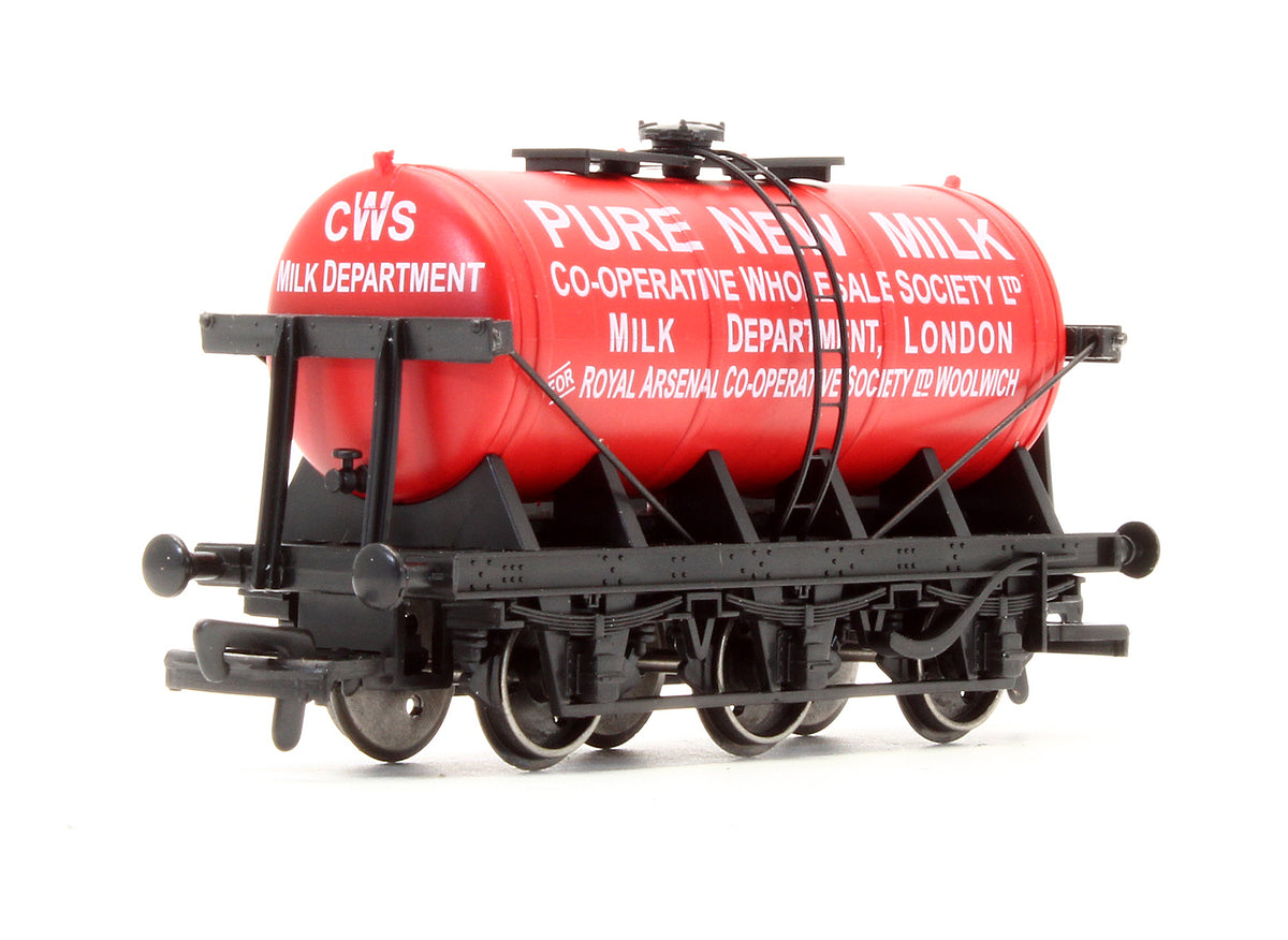 Pre-Owned 'Pure New Milk' 6 Wheel Tank Wagon - Limited Edition