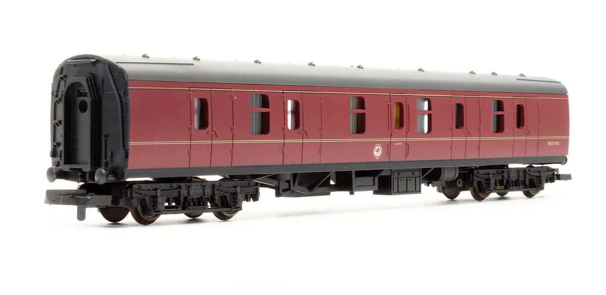 Pre-Owned BR Maroon MK1 Full Brake Coach 'M25742'