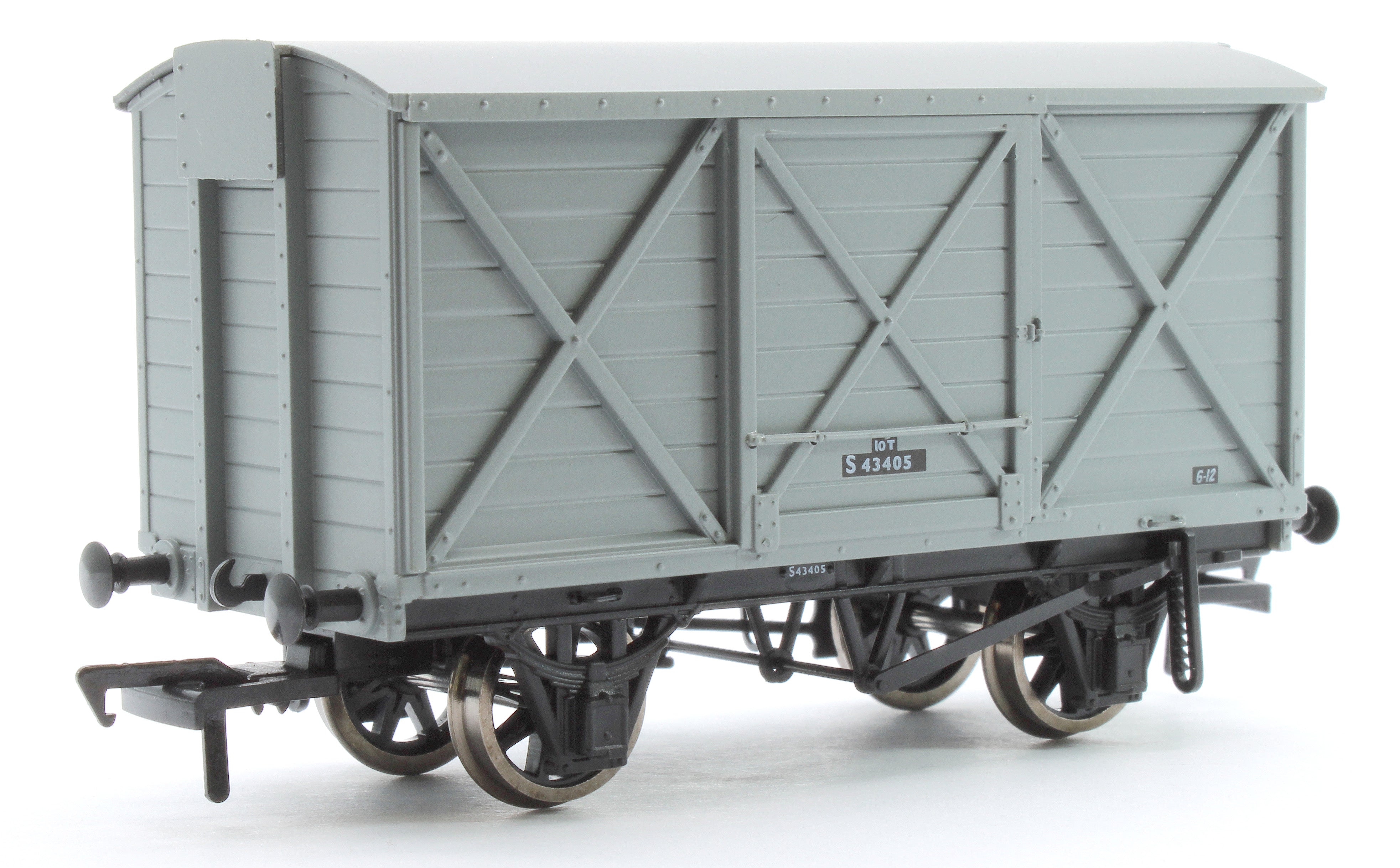 EFE Rail LSWR 10T Ventilated Van BR Grey No. S43405 – Rails of Sheffield