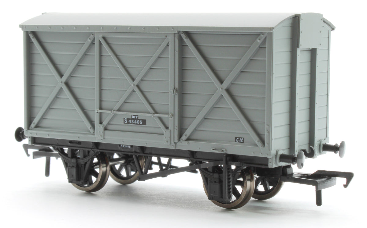 EFE Rail E87055 LSWR 10T Ventilated Van BR Grey No. S43405 – Rails of ...