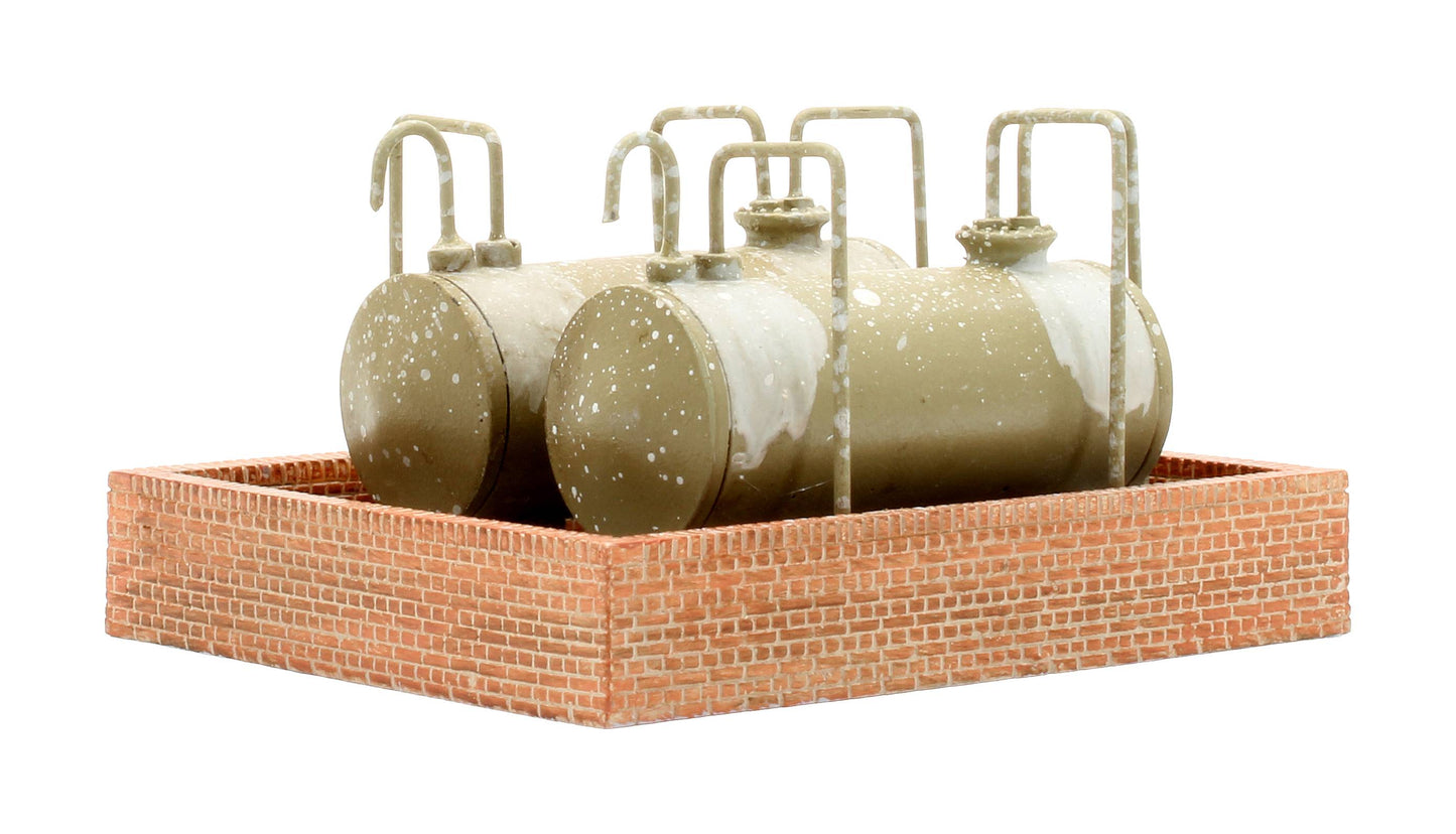 Pre-Owned R8992 Chlorine Tanks