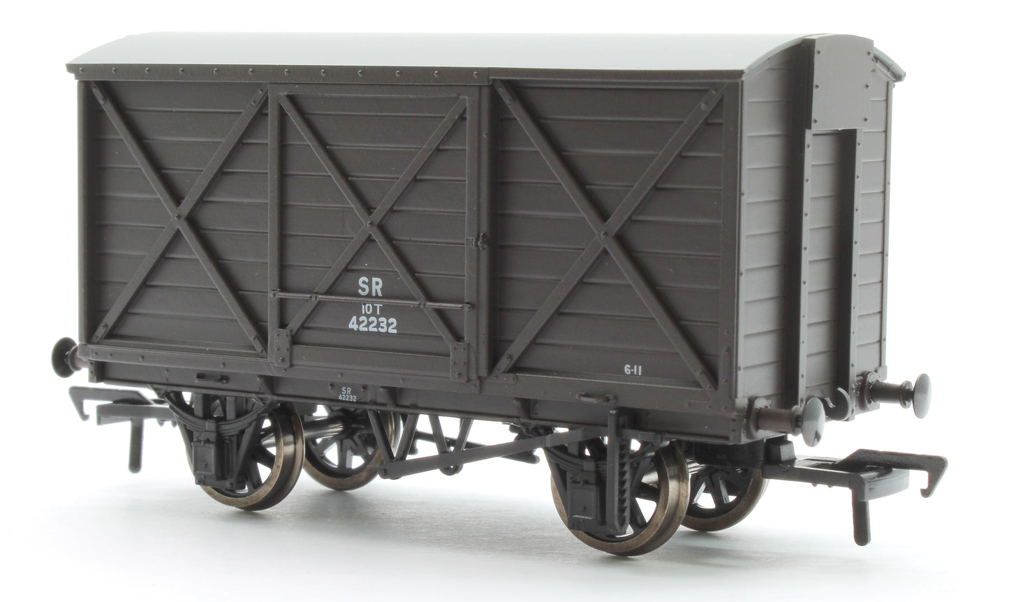 LSWR 10T Ventilated Van SR Brown (Late) 42232