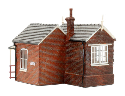 Pre-Owned R9736 NER Signal Box & Booking Office
