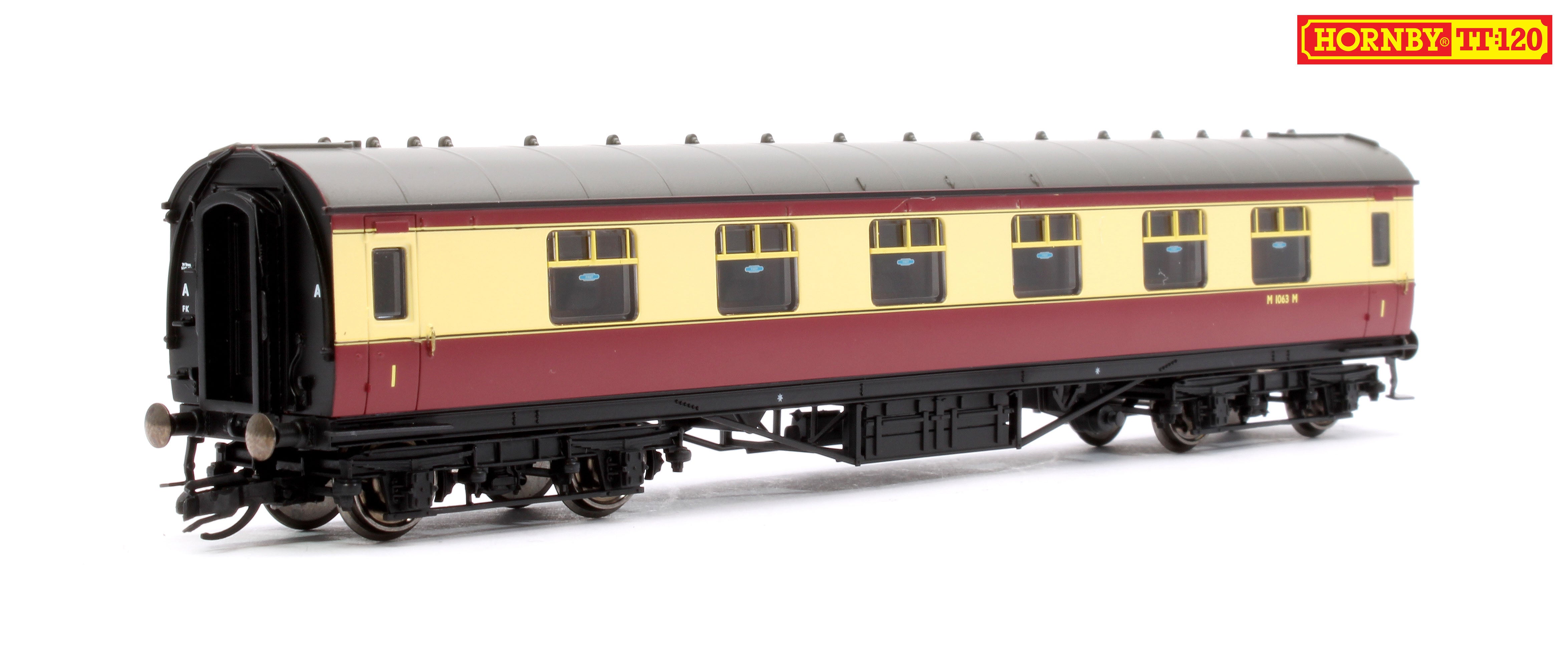 Train O HORNBY PASSAGE A NIVEAU vers 1960 / jouet ancien antique toy Train O HORNBY PASSAGE A NIVEAU vers 1960 / jouet ancien antique toy