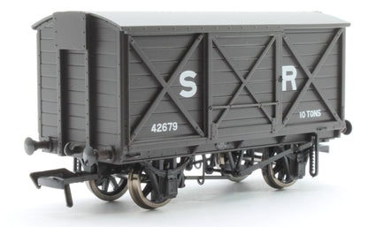 Pre-Owned LSWR 10T Ventilated Van SR Brown (Early) 42679