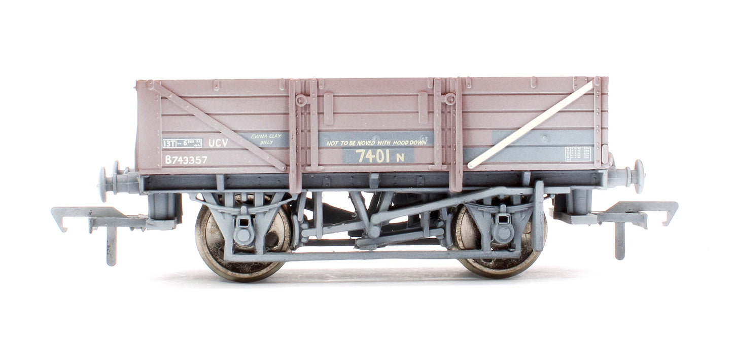 Pre-Owned BR Bauxite China Clay Wagon No.B743357 - Weathered