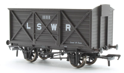 Pre-Owned LSWR 10T Ventilated Van LSWR Brown 11111