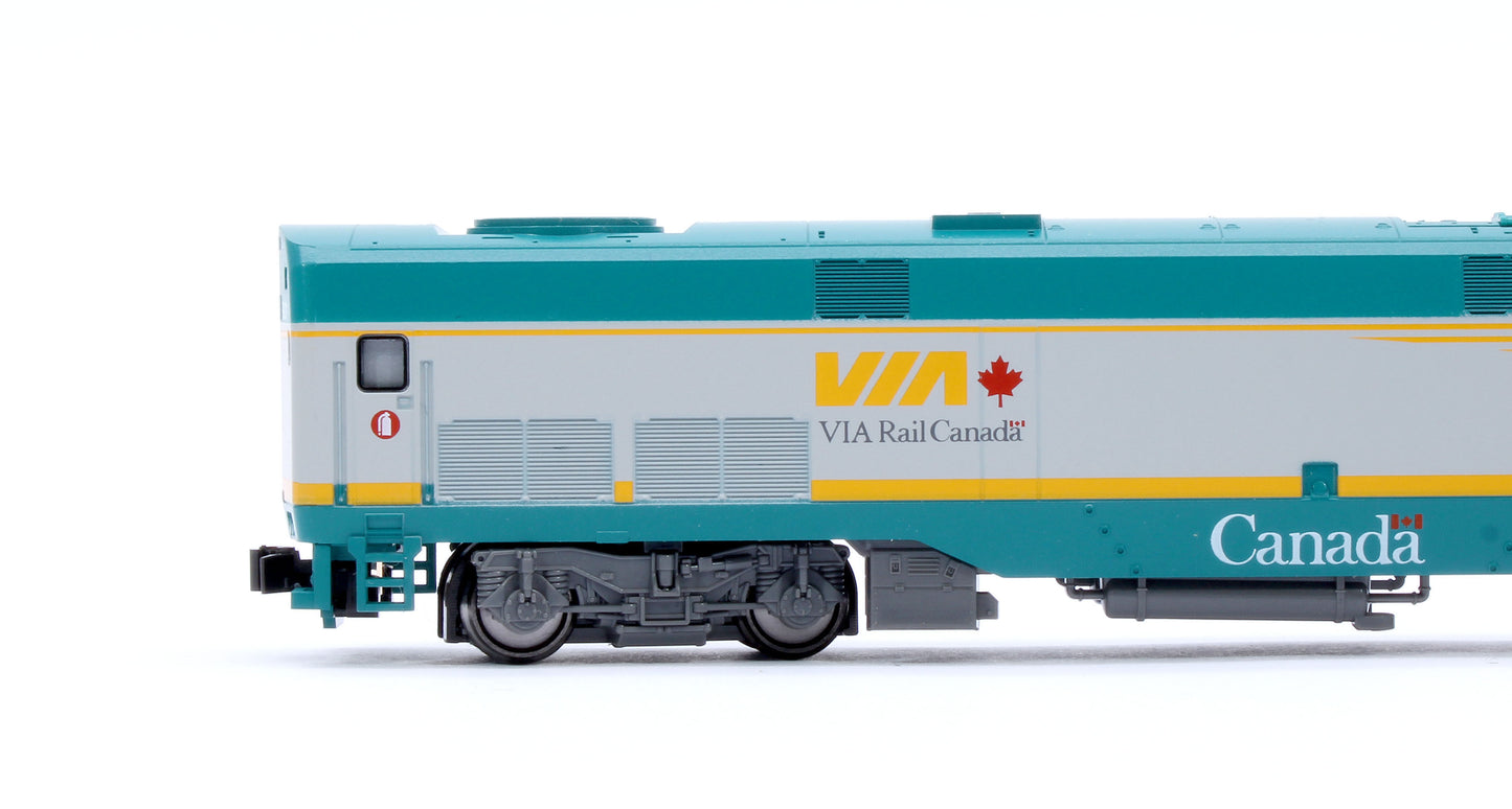 GE P42 VIA Rail 901 Diesel Locomotive