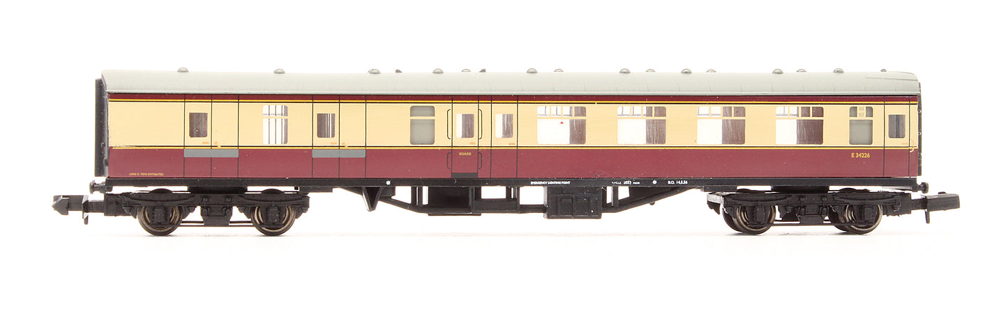 Pre-Owned 374-175 MK1 Corridor Brake Second BSK Coach Crimson & Cream E 34226