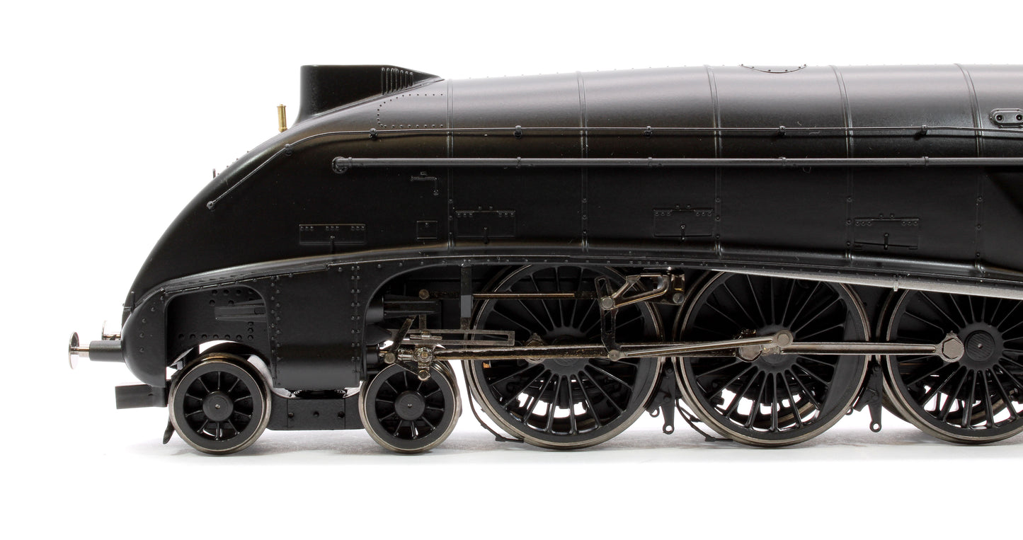 LNER W1 Class 'Hush Hush' Streamlined 4-6-4 10000