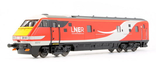 Pre-Owned R40158 LNER MK4 DVT No.82212 (With Working Lights)