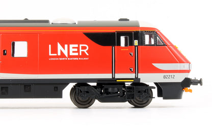 Pre-Owned R40158 LNER MK4 DVT No.82212 (With Working Lights)