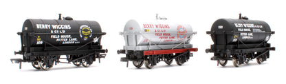 Pre-Owned Set of 3 14T Berry Wiggins Tank Wagons