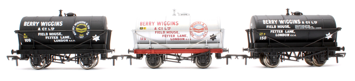 Pre-Owned Set of 3 14T Berry Wiggins Tank Wagons