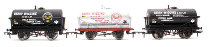 Pre-Owned Set of 3 14T Berry Wiggins Tank Wagons