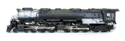 Pre-Owned Union Pacific Challenger - Road #3975 Steam Locomotive - - DCC Sound