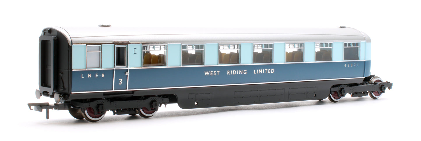 R40479 LNER West Riding Limited Open Third & Kitchen Third Articulated Coach Pack