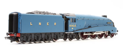 Pre-Owned R372 LNER 4-6-2 Class A4 'Seagull' 4902 Steam Locomotive