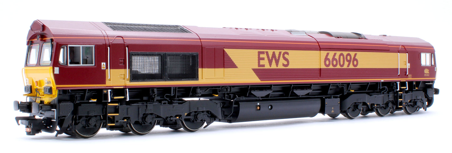 Class 66/0 66096 EWS Diesel Locomotive