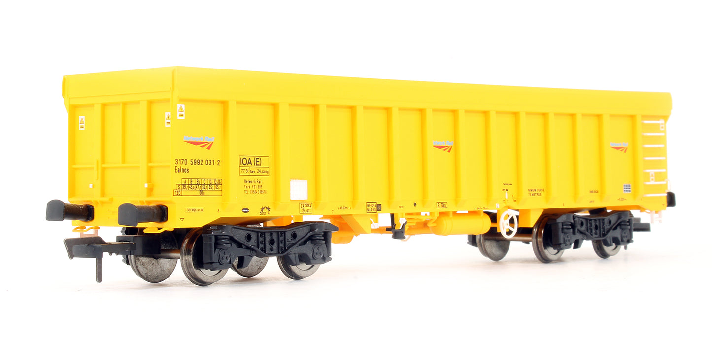 Pre-Owned I0A Ballast Wagon Network Rail Yellow 3170 5992 031-2