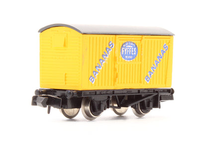 Pre-Owned 2316 Single Vent Van 'Fyffes Bananas'