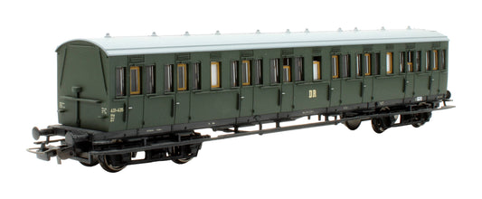 Pre-Owned 53213 H0 DR III 2nd Class Compartment Car B4p. '431-435'