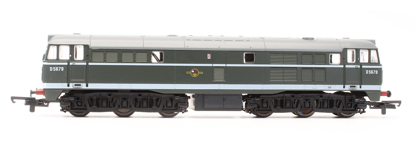 Pre-Owned 205092A1 BR Green Class 31 'D5679' Diesel Locomotive