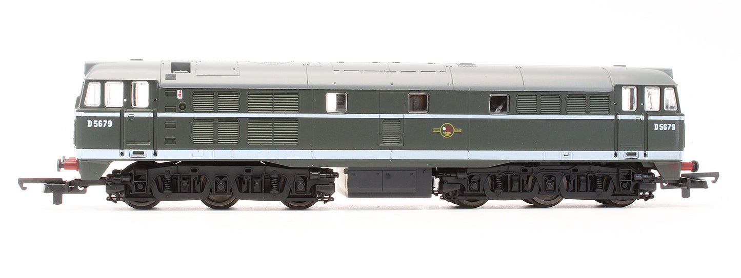 Pre-Owned 205092A1 BR Green Class 31 'D5679' Diesel Locomotive
