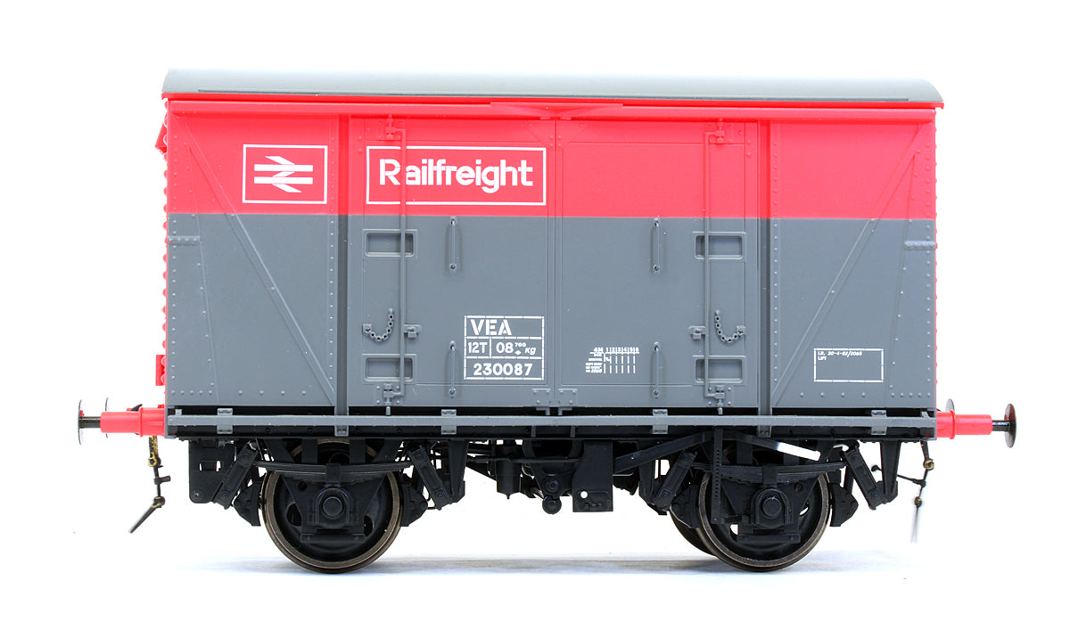 Pre-Owned Set Of 6 VEA 12t Goods Vans (Vanwide) Railfreight Red / Grey - Exclusive Edition