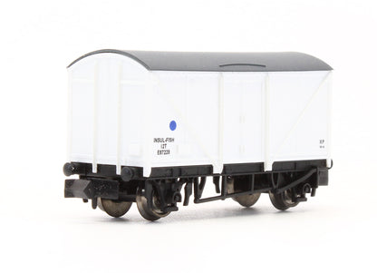 Pre-Owned NB-051B Blue Spot Insul-Fish Van 'E87228'