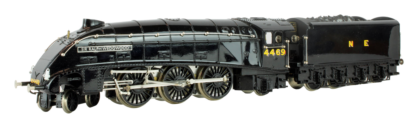 Pre-Owned E4 LNER Black Class A4 4-6-2 'Sir Ralph Wedgewood' 4469 Steam Locomotive