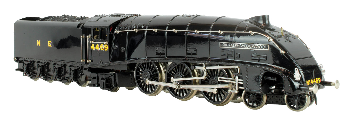 Pre-Owned E4 LNER Black Class A4 4-6-2 'Sir Ralph Wedgewood' 4469 Steam Locomotive
