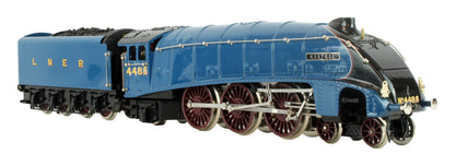 Pre-Owned E4 LNER Garter Blue Class A4 4-6-2 'Kestrel' 4485 Steam Locomotive