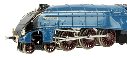 Pre-Owned E4 LNER Garter Blue Class A4 4-6-2 'Kestrel' 4485 Steam Locomotive